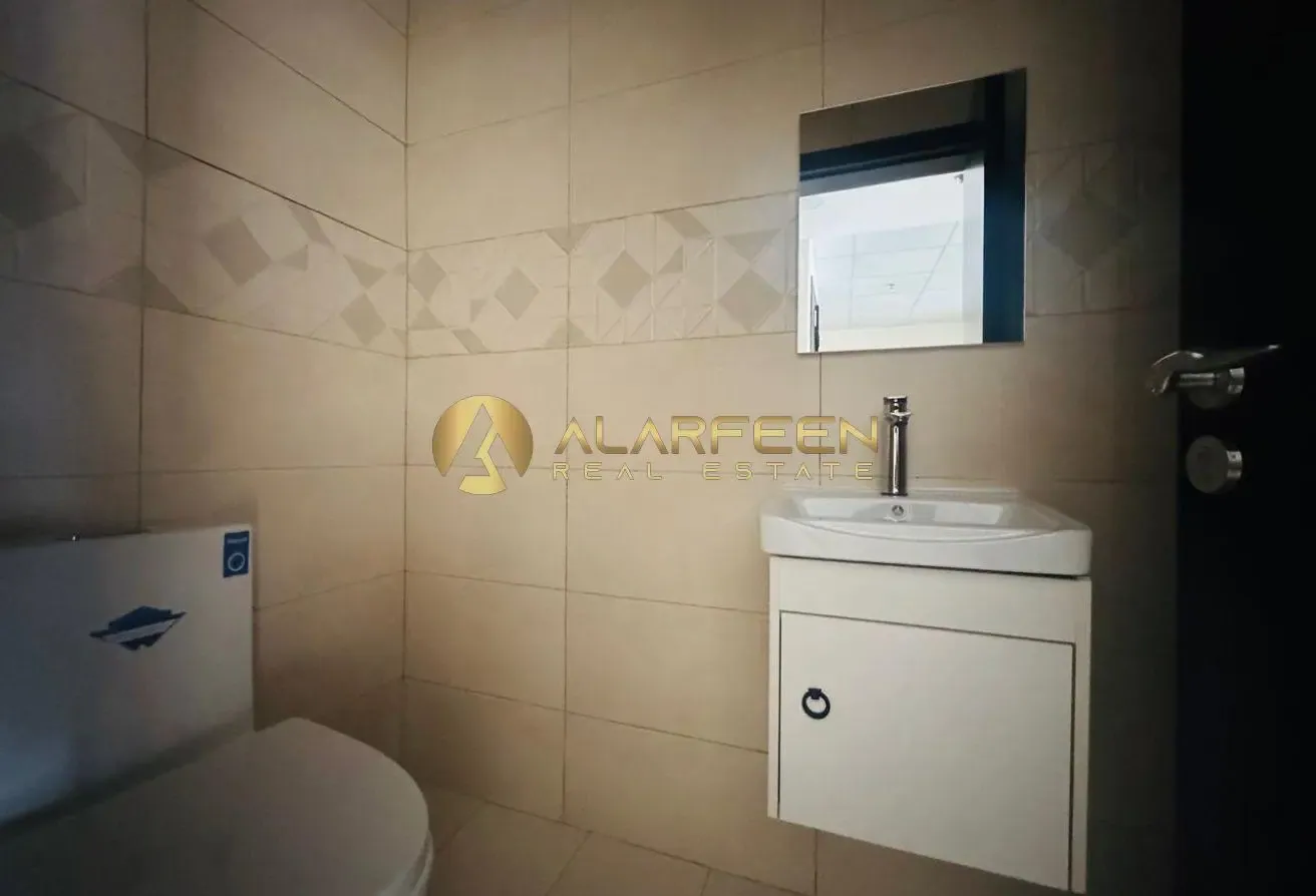 Large Layout | prime Location | Family Community