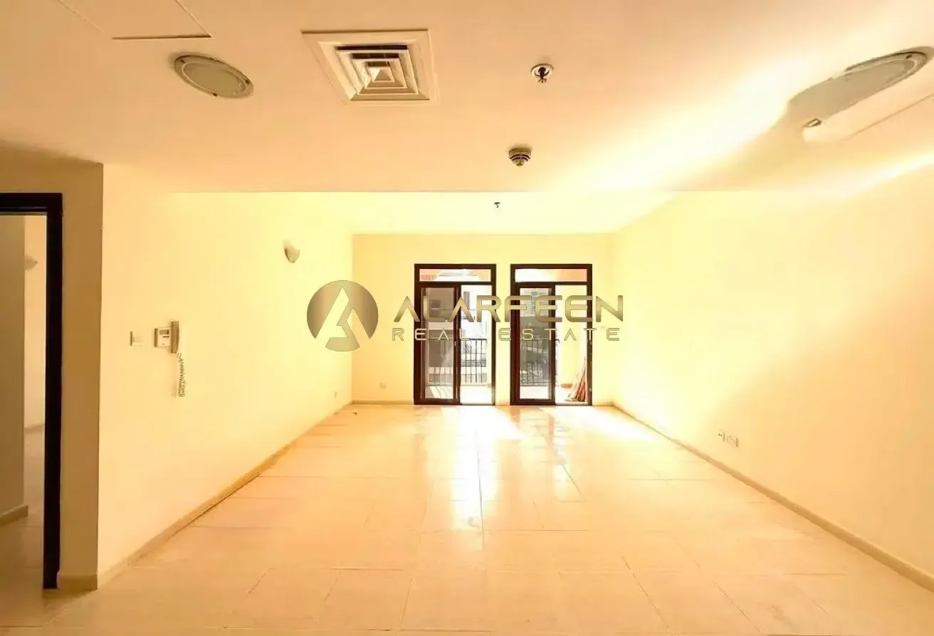 Specious | Prime Location | Gtr Layout