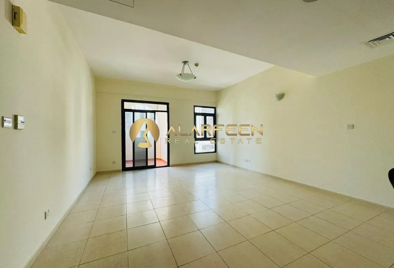 Specious | Near To Mall | Prime Location