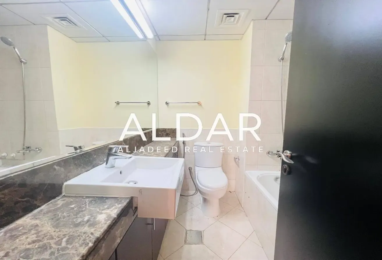 Near To Circle | Perfect For Family | Spacious