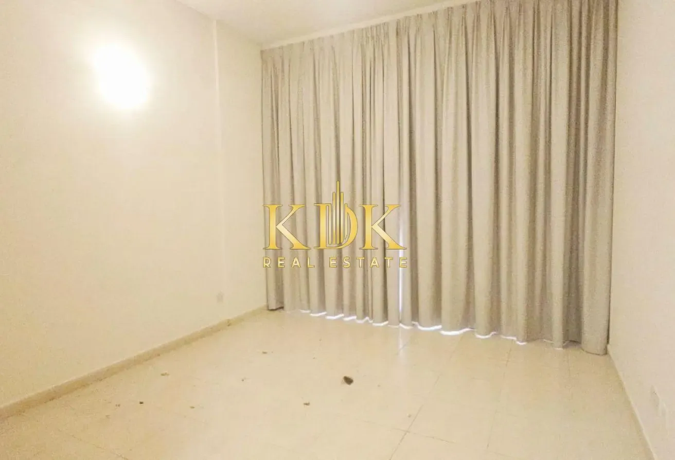 Close to Circle Mall | 1BHK | Laundry Space