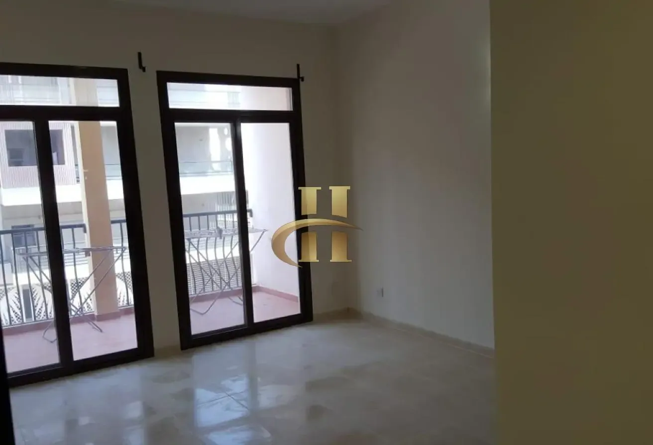 Prime location - Premium - Close to circle mall
