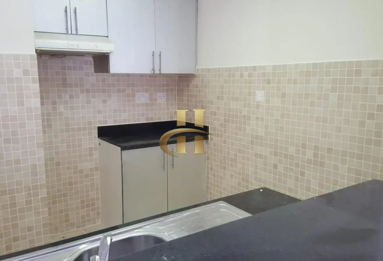 Prime location - Premium - Close to circle mall