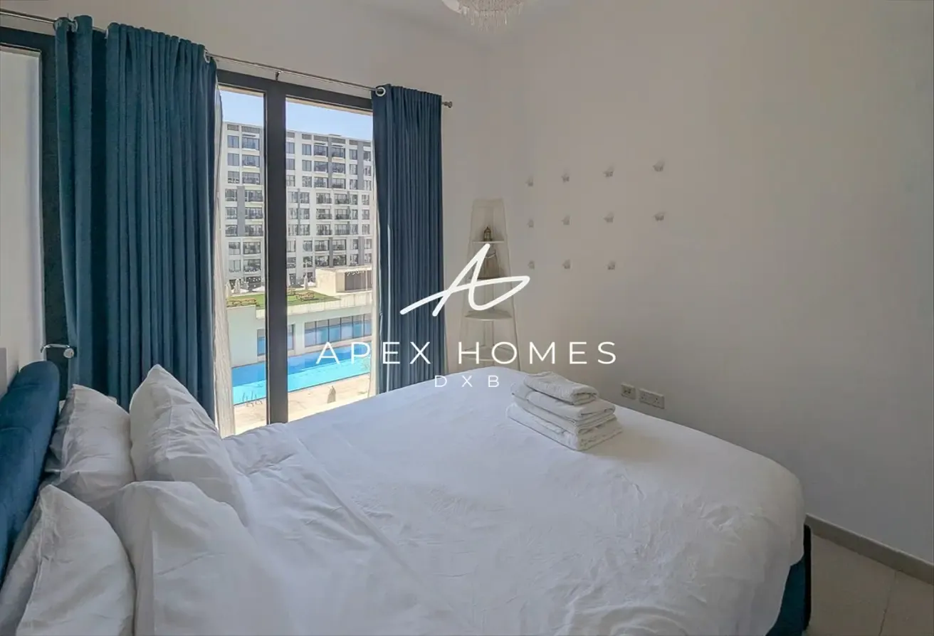 Vacant | Pool View | Fully Furnished