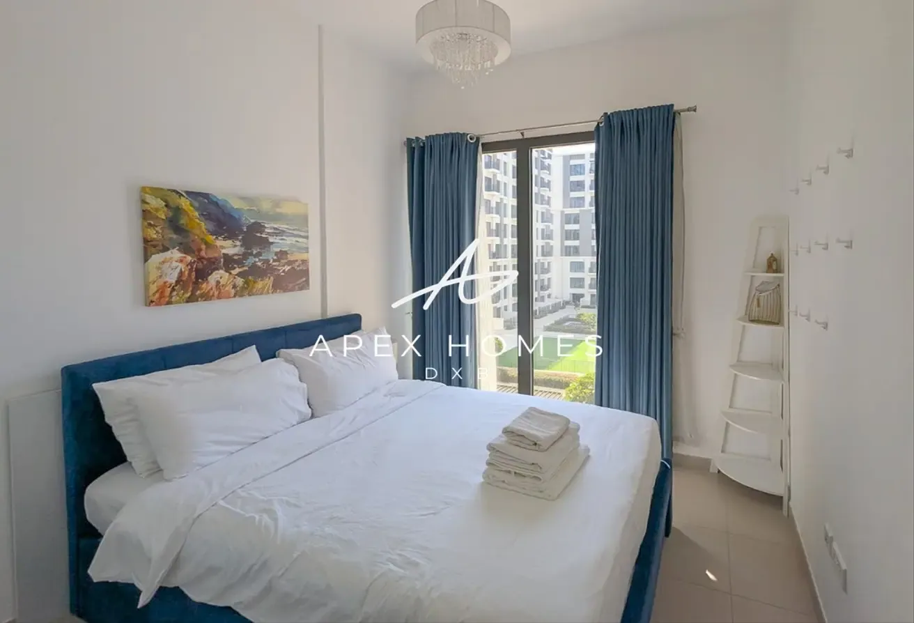 Vacant | Pool View | Fully Furnished