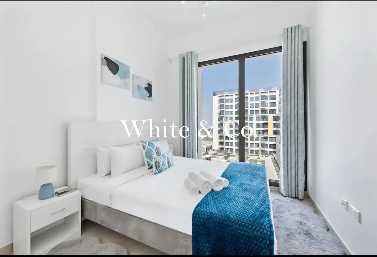 POOL VIEW |    FULLY FURNISHED  |  MODERN