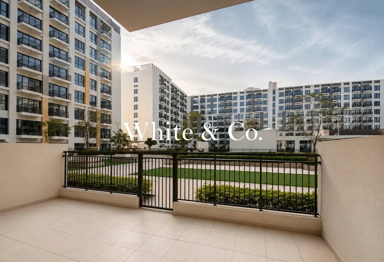DIRECT ACCESS TO POOL & GYM   |   MODERN