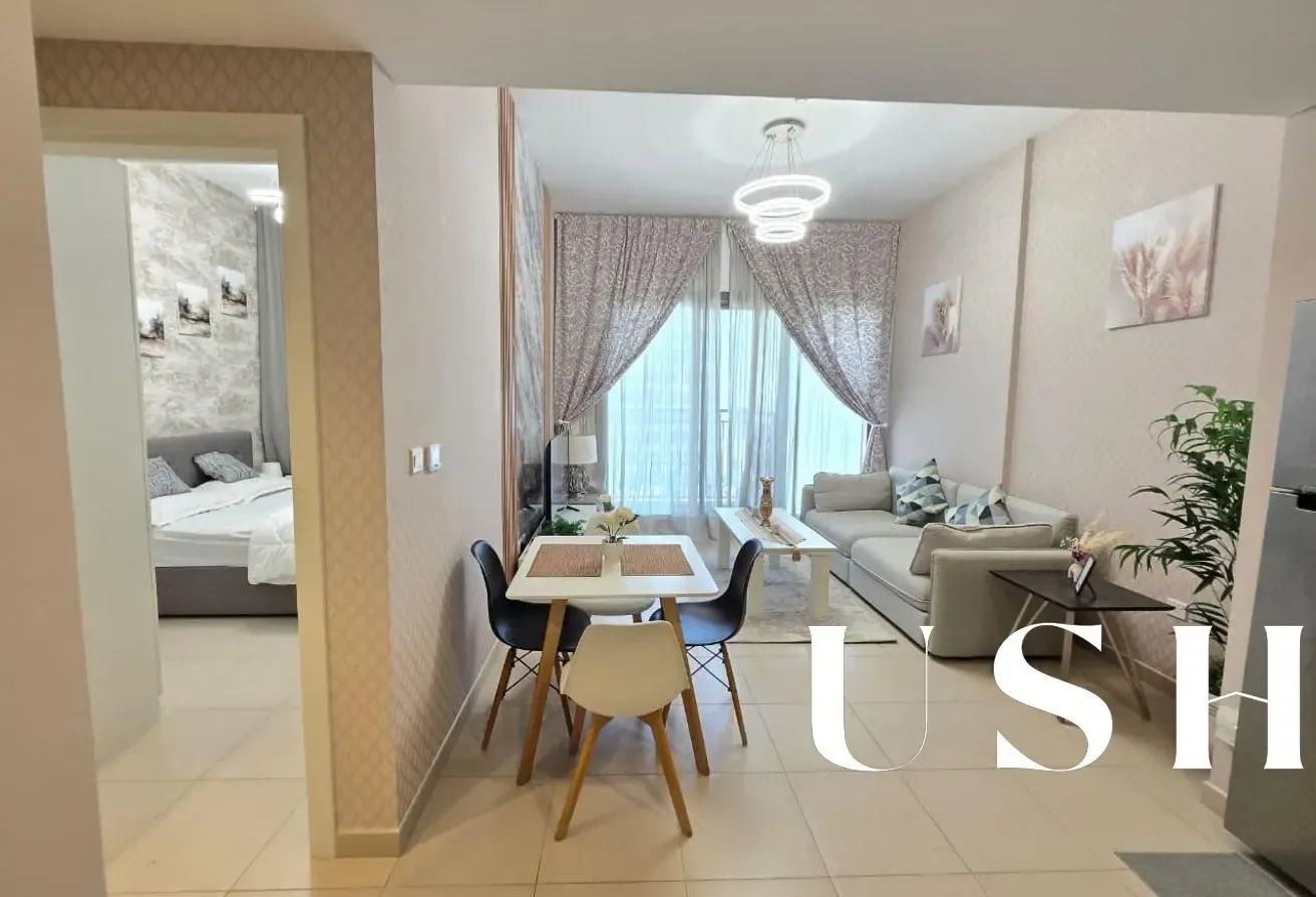 Furnished 1Bed | Pool Views | Multiple Cheques