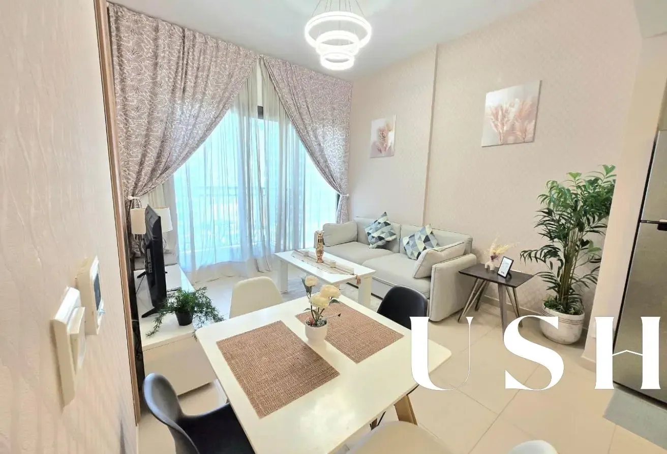 Furnished 1Bed | Pool Views | Multiple Cheques