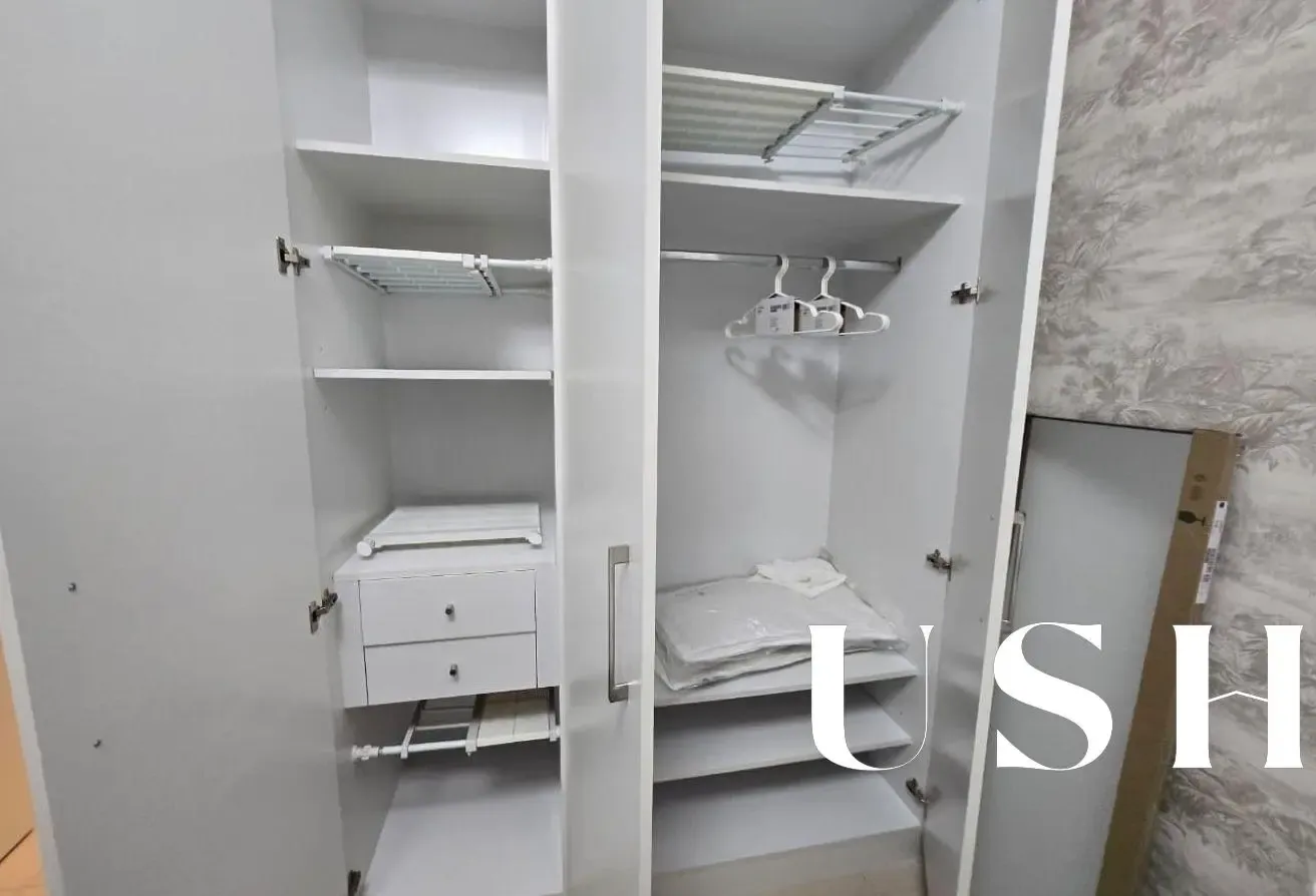 Furnished 1Bed | Pool Views | Multiple Cheques