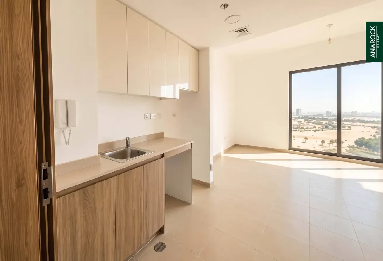 Community Expert | Ready To Move | Open Plan