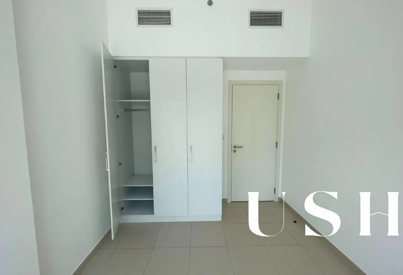Biggest Podium 1 BR | Direct Access to Pool & Park