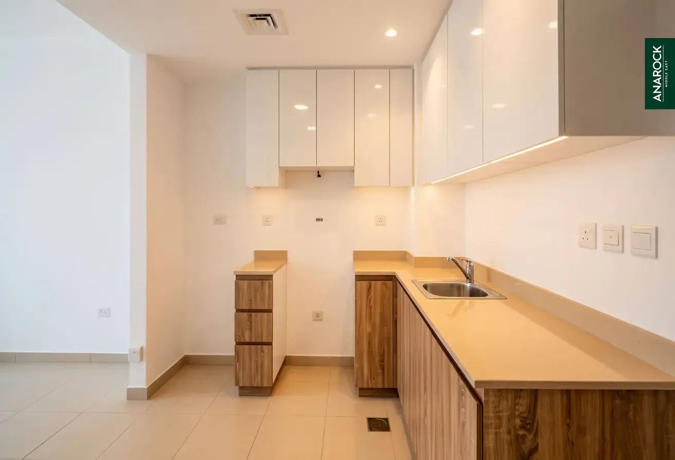 Fully Furnished | Vacant | Community Expert