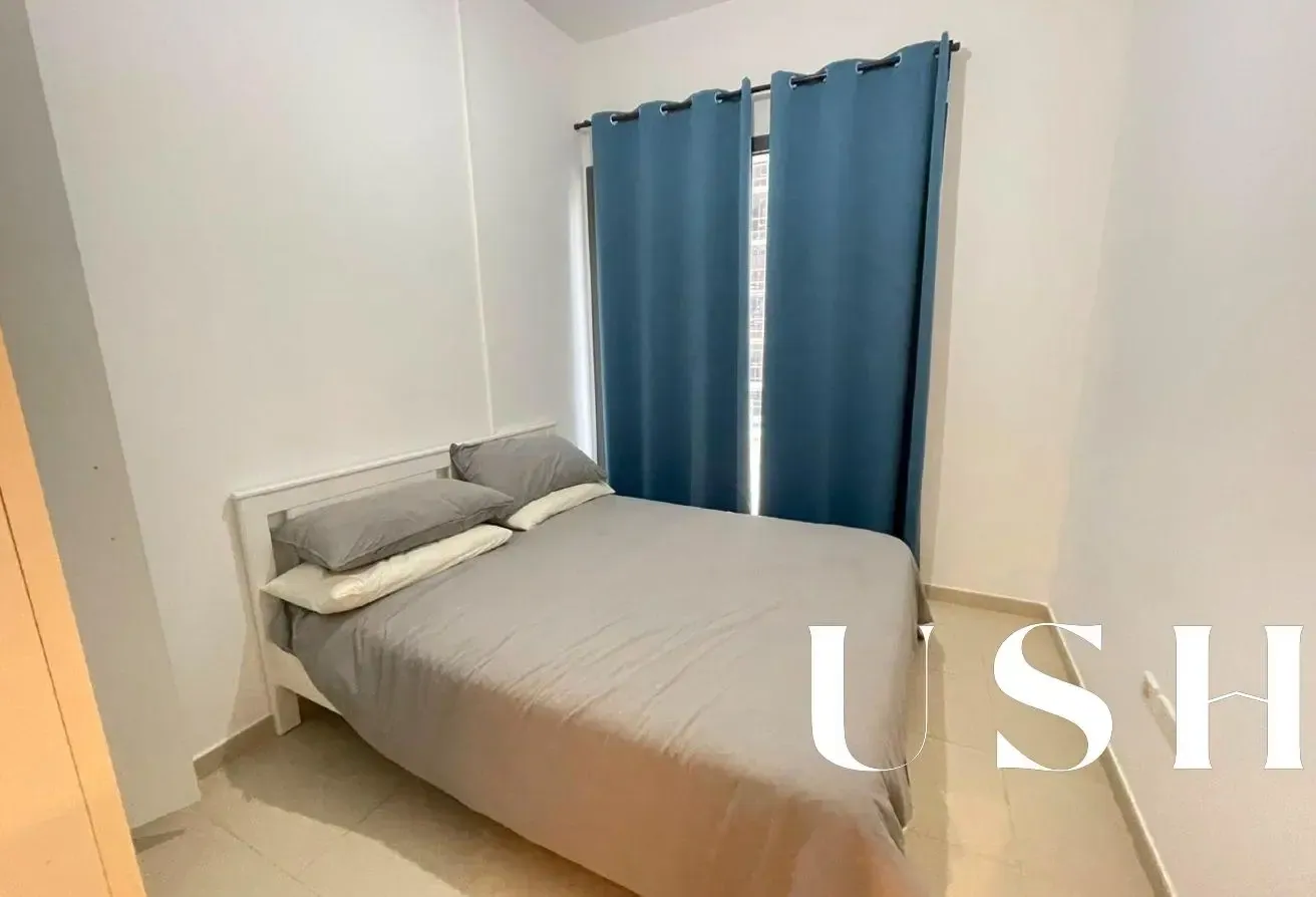 Fully Furnished 1BR | Ready to Move-in | Well Kept