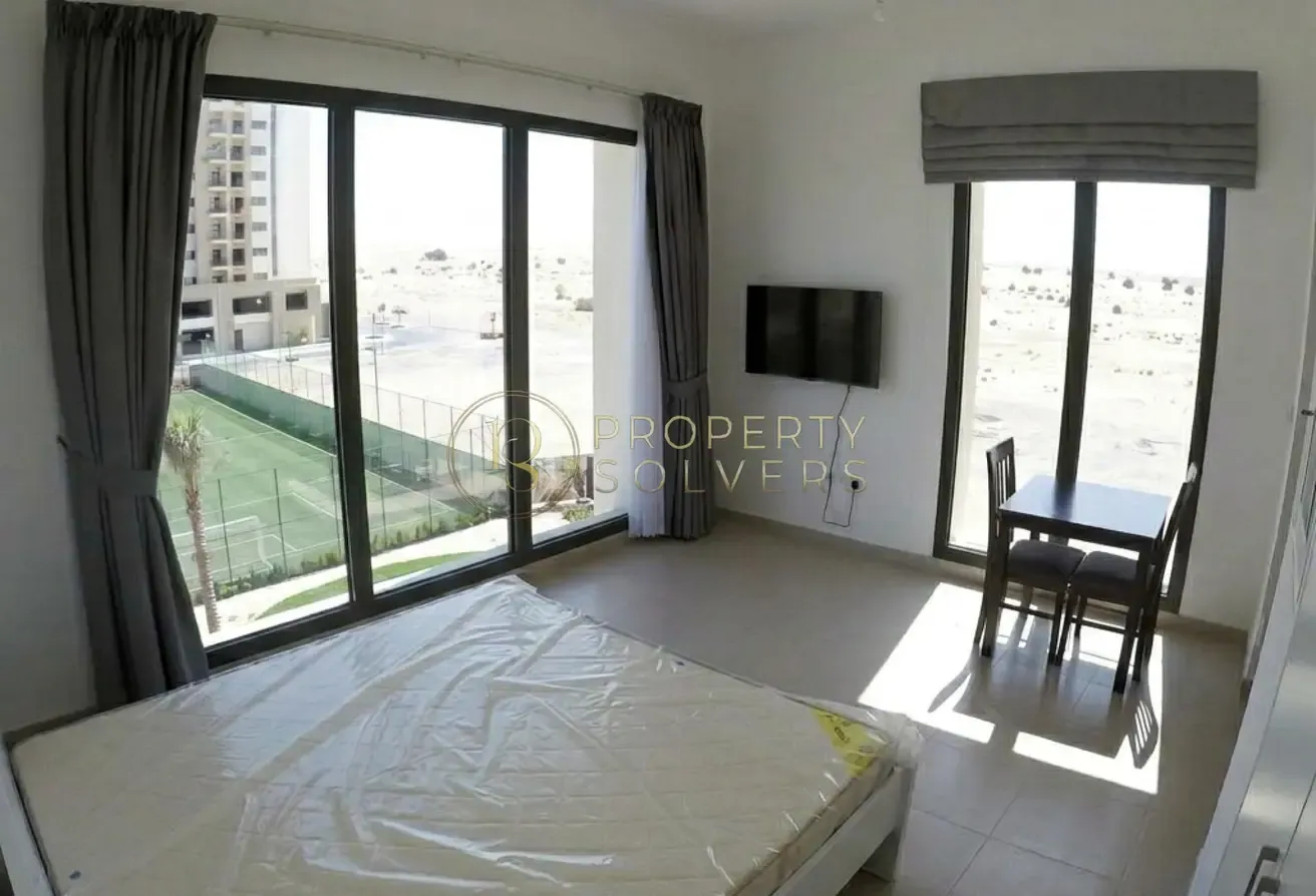 Pool View I Spacious Layout I Flexible Payments