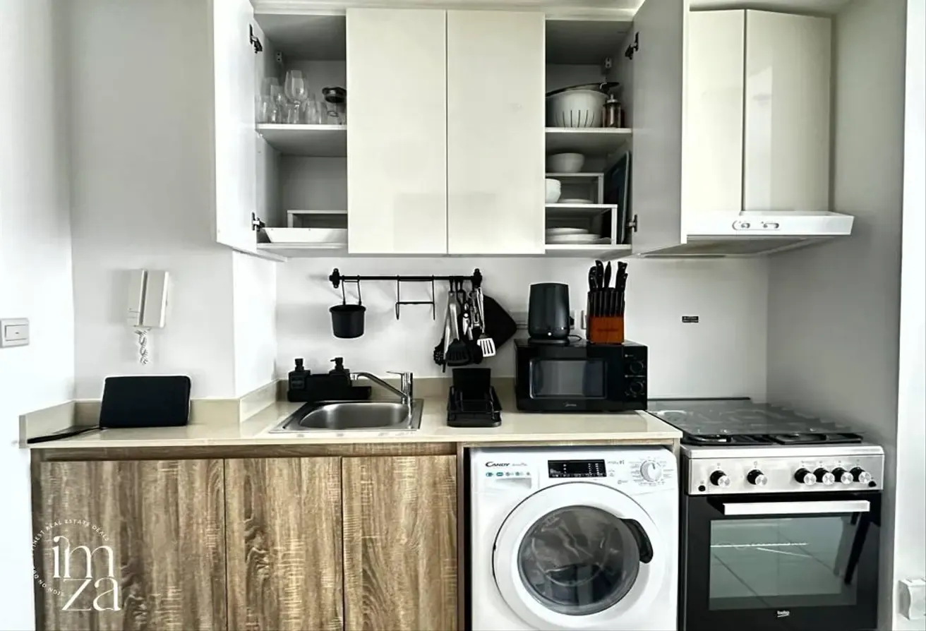 12 Cheques | Full Furnished |  Metro Connectivity