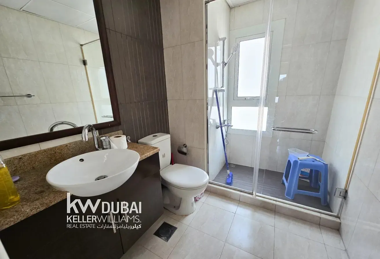 Vacant | Spacious Layout | Prime Location