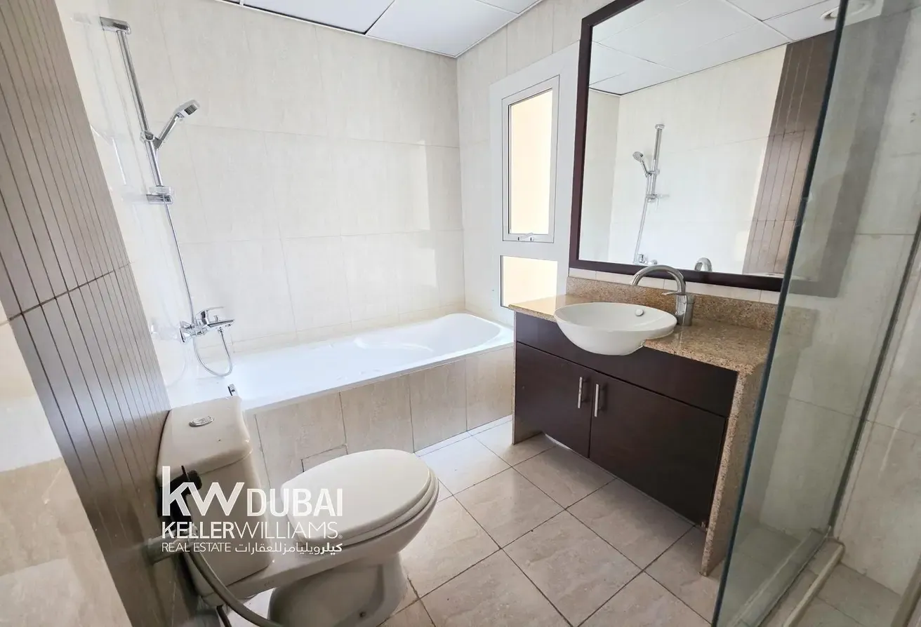 Vacant | Spacious Layout | Prime Location