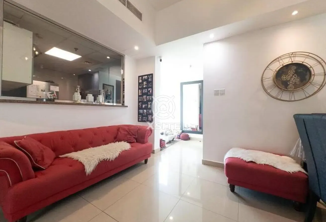 Elegant 3 BR |Kitchen Appliances |Prime Location