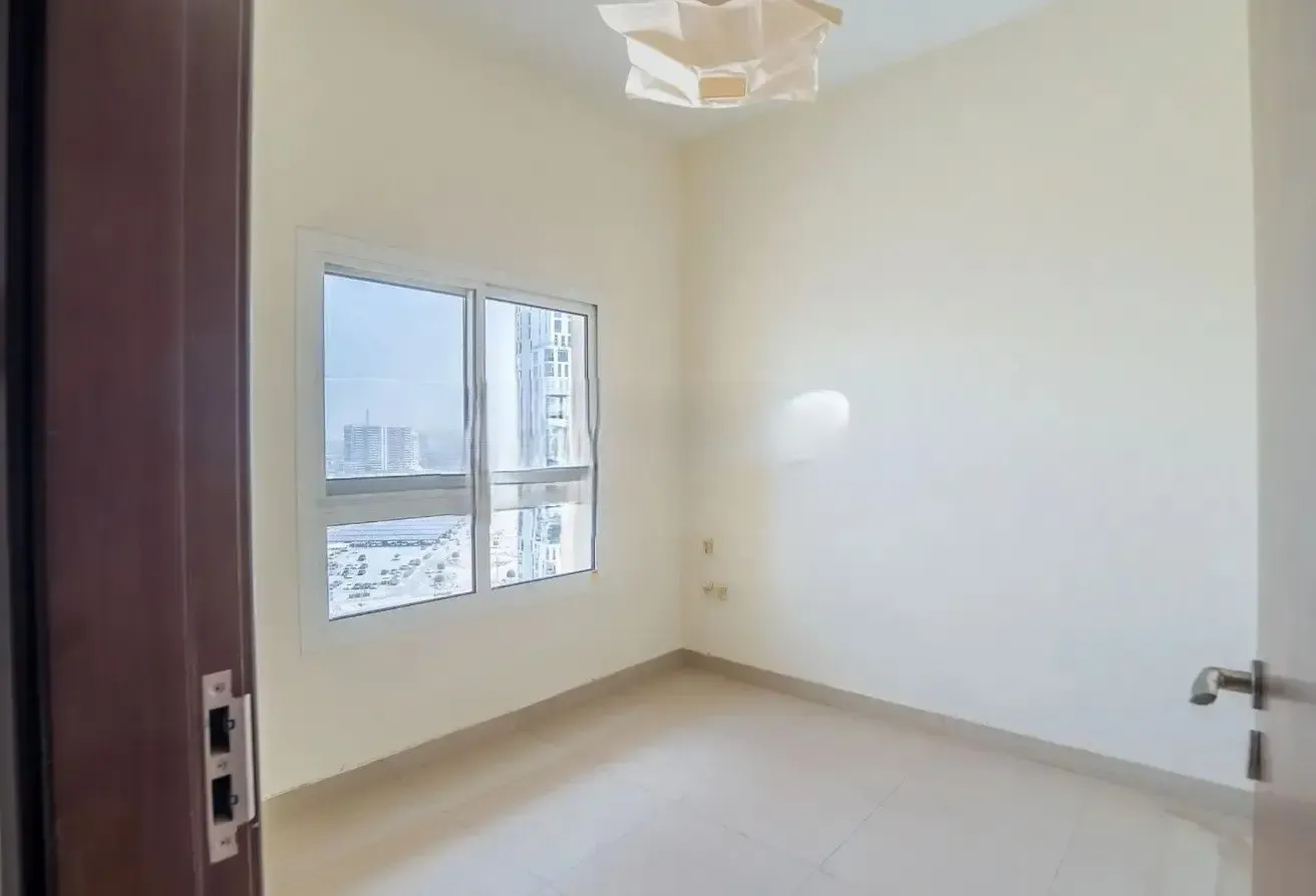 READY TO MOVE | UNFURNISHED | SPACIOUT LAYOUT