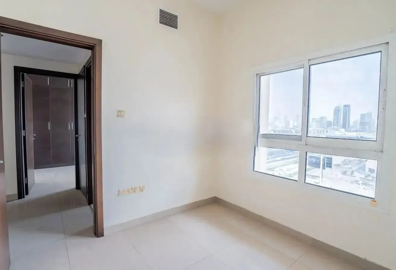 READY TO MOVE | UNFURNISHED | SPACIOUT LAYOUT
