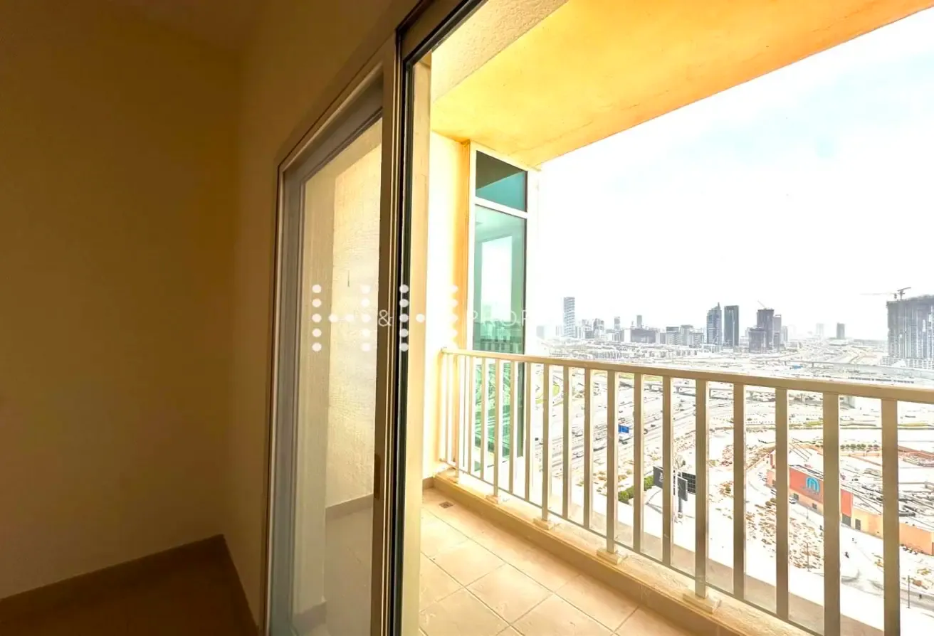 Upgraded 3 BR + Maid’s Room | For Sale or Rent