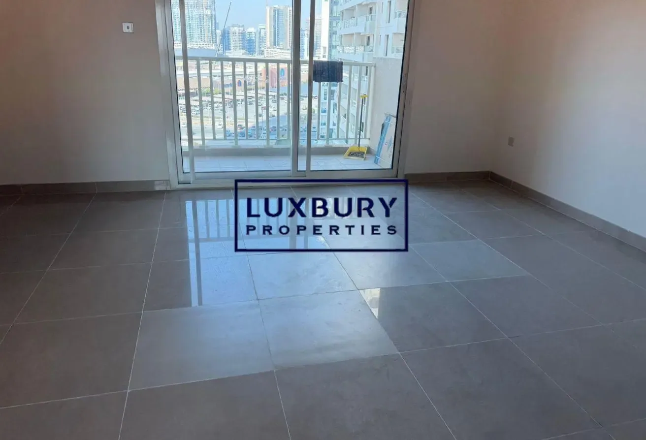 POOL VIEW | READY TO MOVE | SPACIOUS