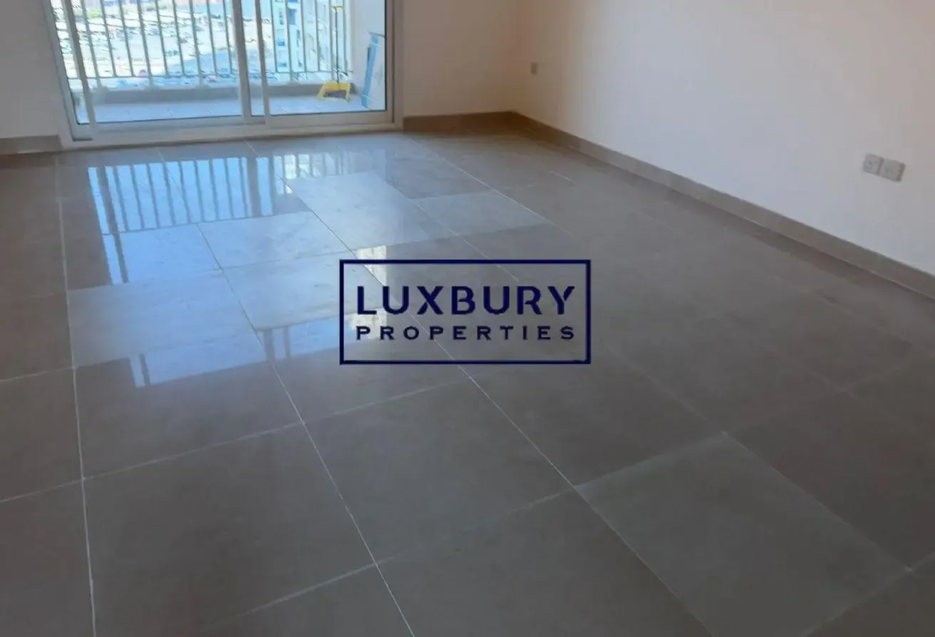 POOL VIEW | READY TO MOVE | SPACIOUS