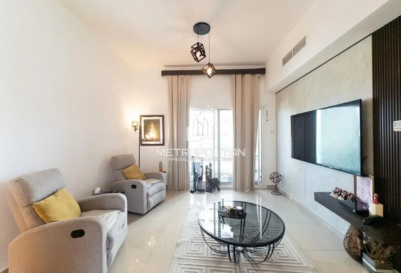 3 Bed Plus Maids | Mall | Upcoming VOX cinemas