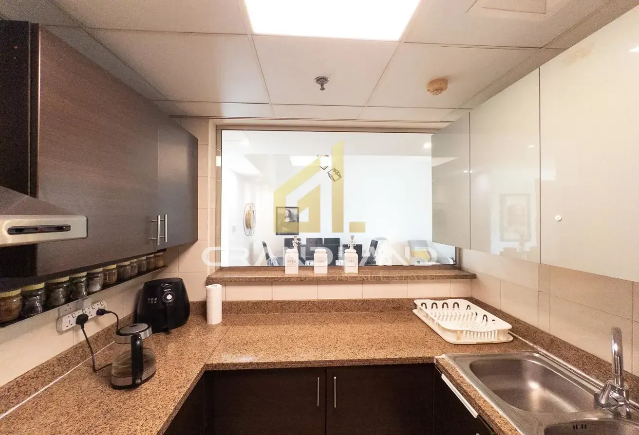 Premium Quality 3BR + Maid | Prime Location