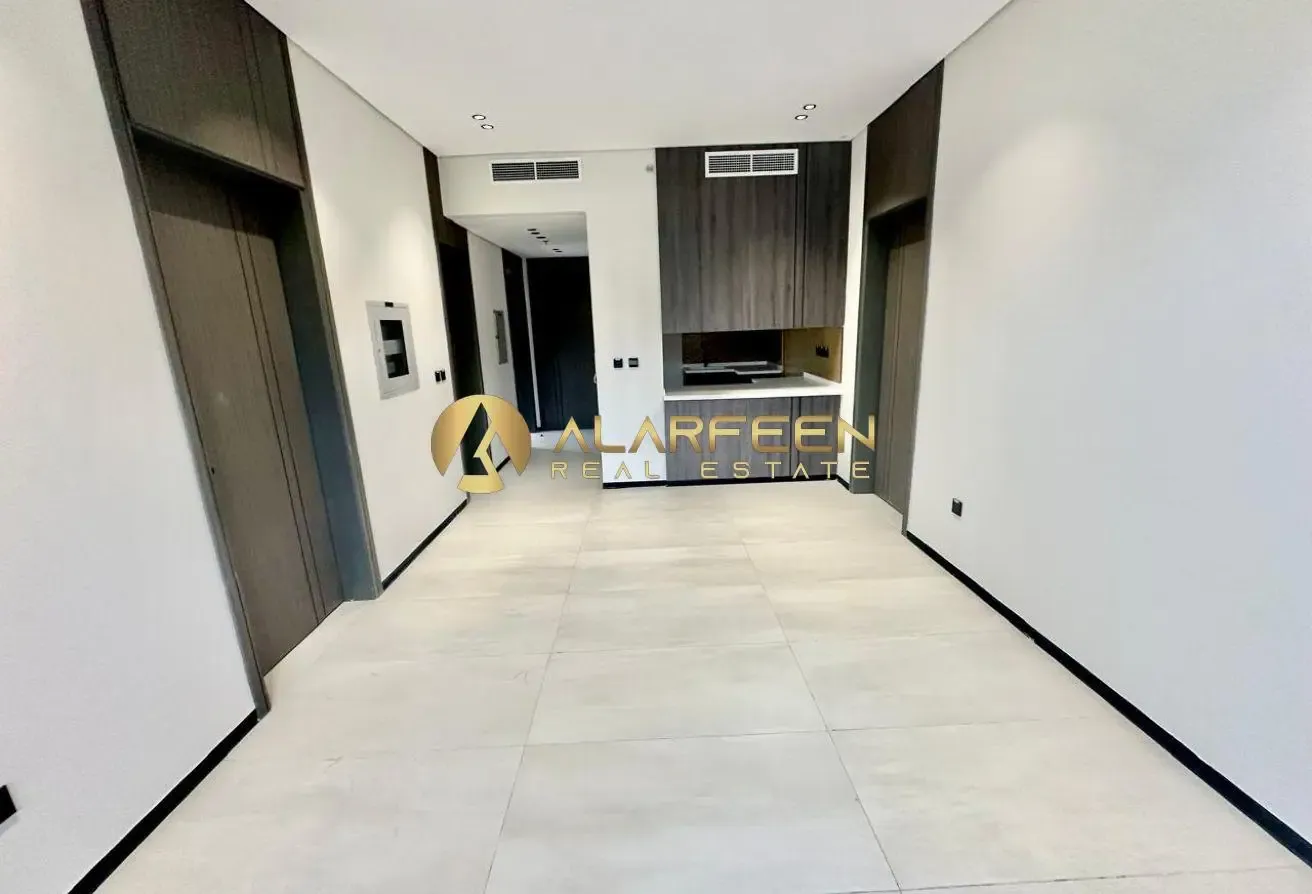 3BHK | BRAND NEW | CLOSE TO PARK