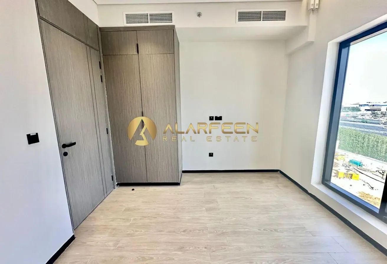 3BHK | BRAND NEW | CLOSE TO PARK