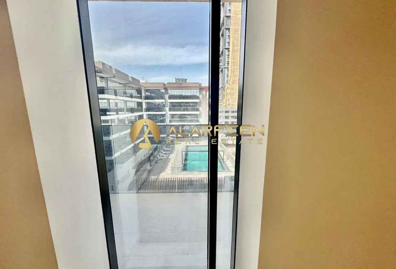 3BHK | BRAND NEW | CLOSE TO PARK