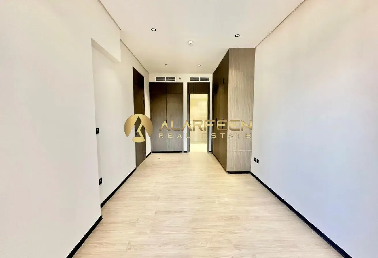 3BHK | BRAND NEW | CLOSE TO PARK