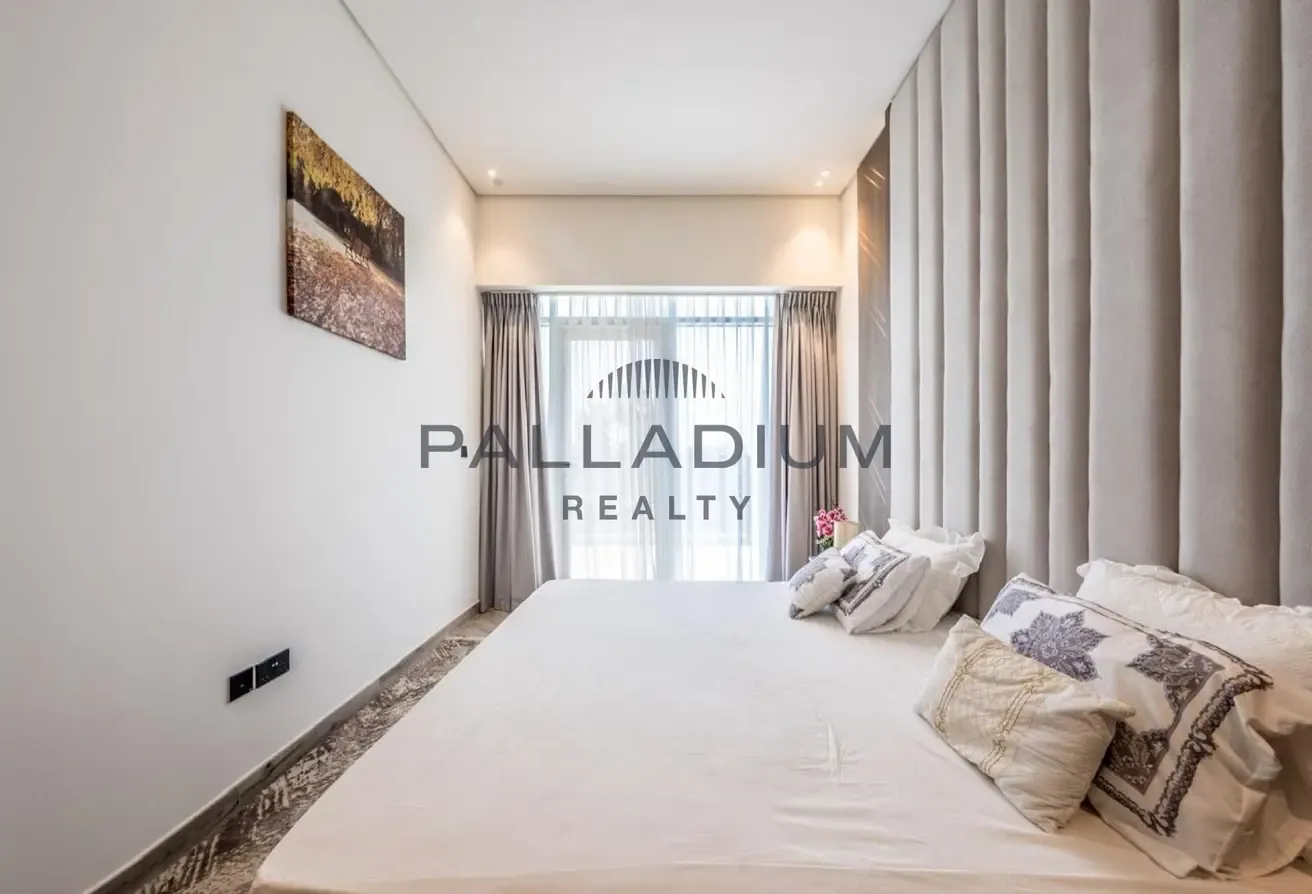 PARK VIEW | FULLY FURNISHED | 1BR + STUDY