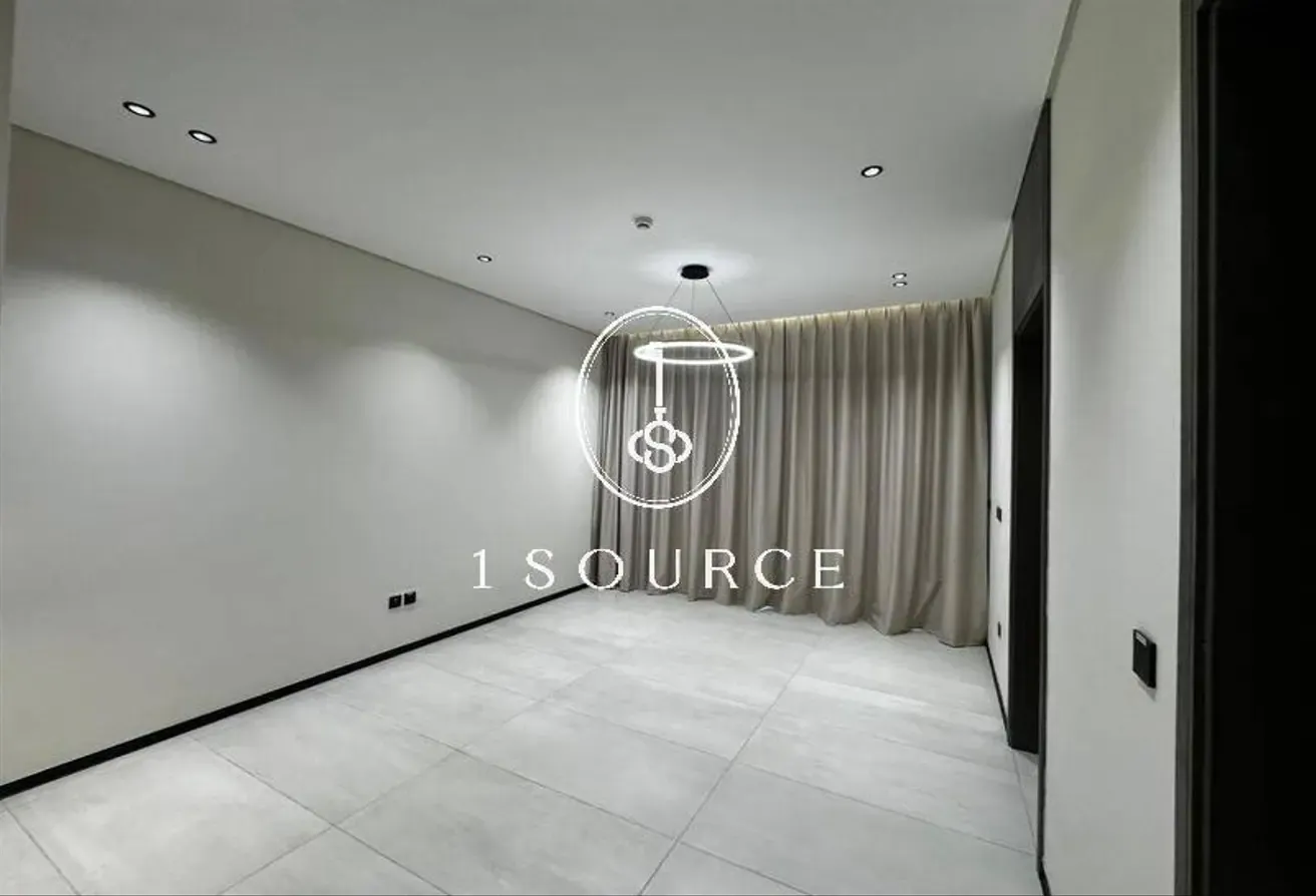1bedroom + Study | Villa View | Available Now