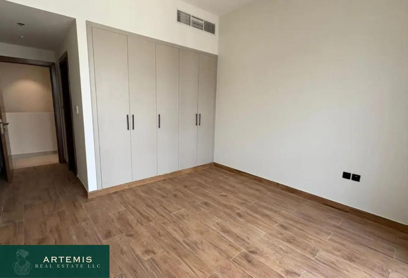 Well-Maintained|Pool View |Spacious 3BR Duplex