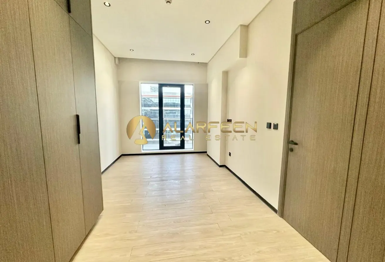 3BHK | BRAND NEW | PRIME LOCATION