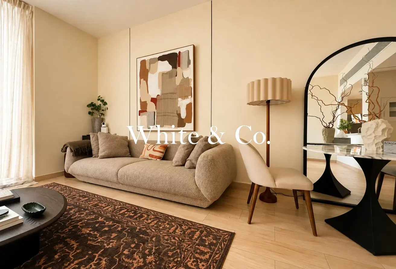 FULLY FURNISHED | POOL VIEW | OCTOBER