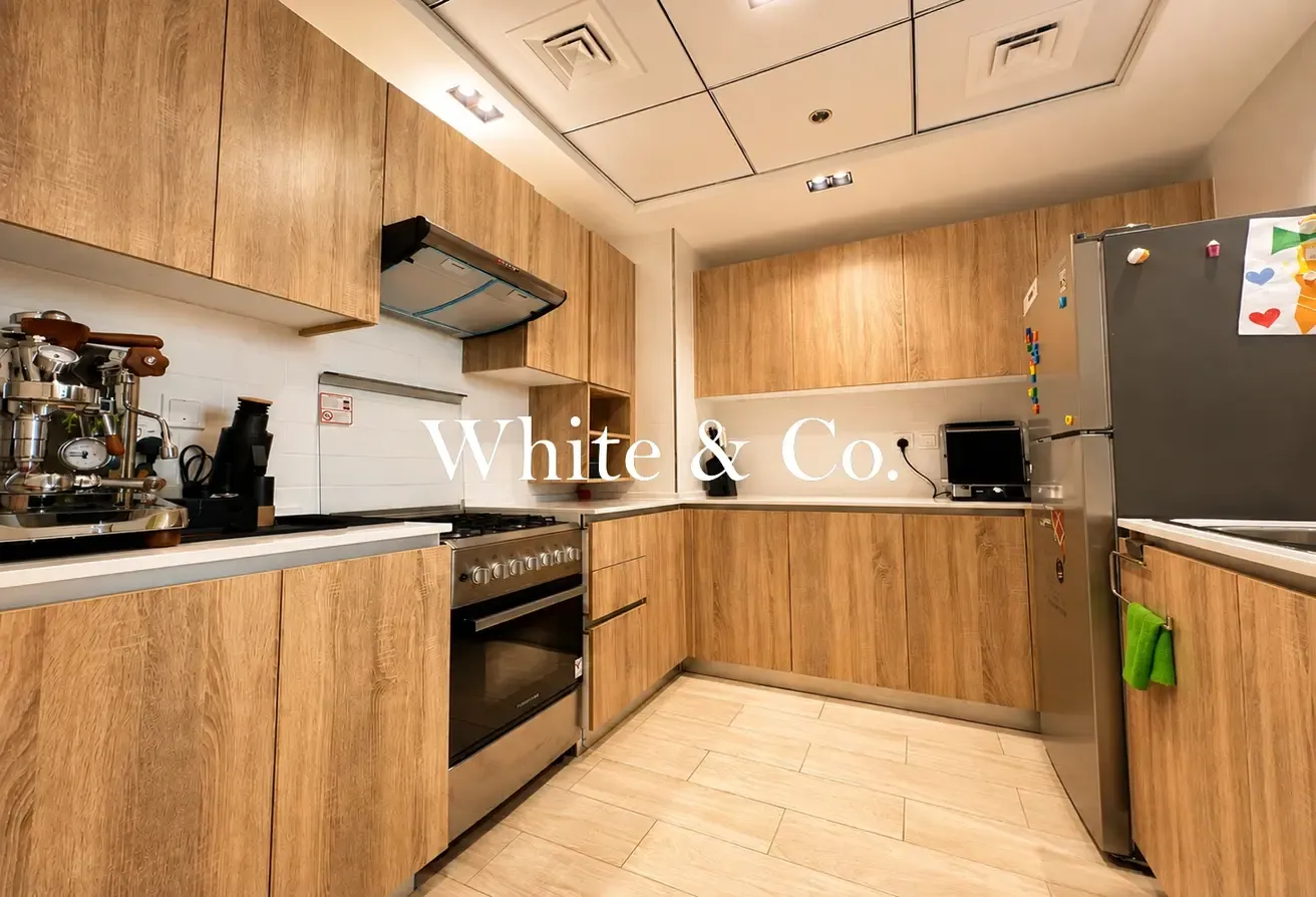 FULLY FURNISHED | POOL VIEW | OCTOBER