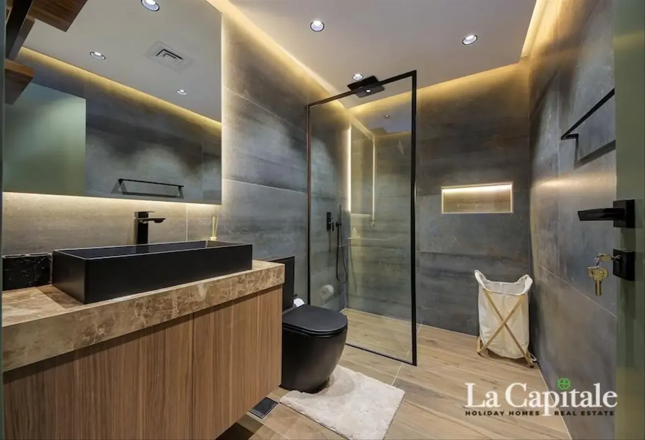 METICULOUSLY UPGRADED | FULLY FURNISHED | VACANT
