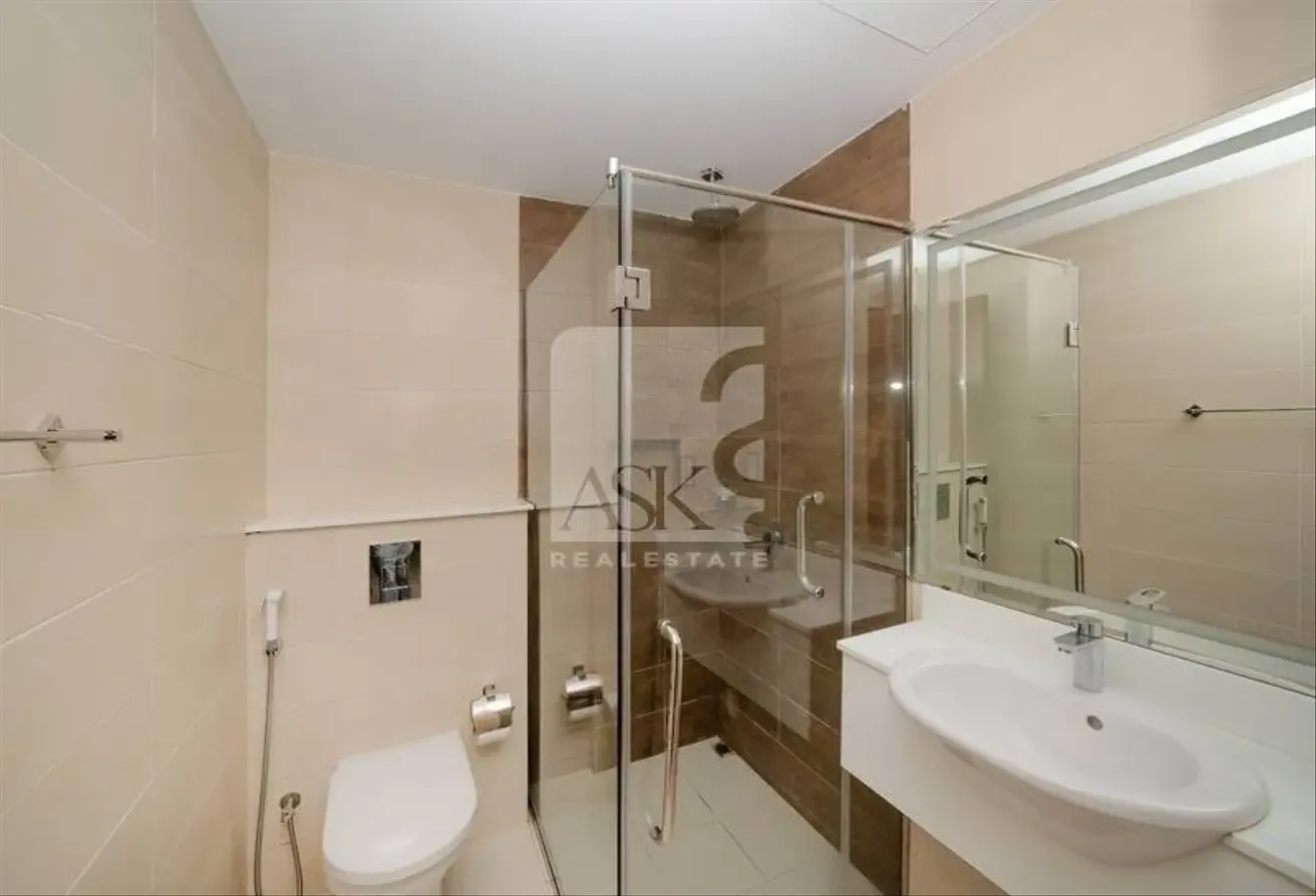Bright & Specious |1 BHK+LAUNDRY ROOM | Prime Location
