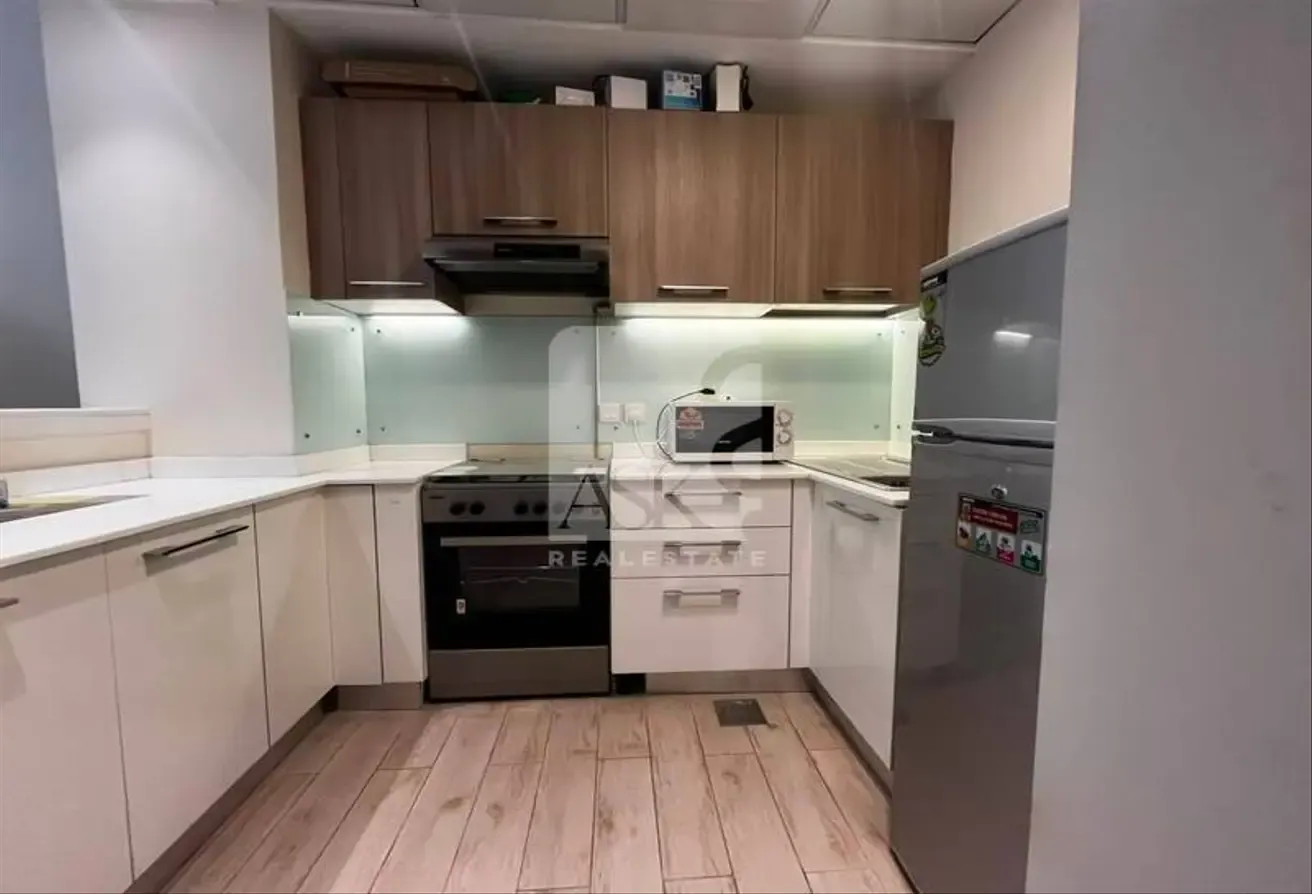 Studio+ Laundry | Furnished | Prime Location