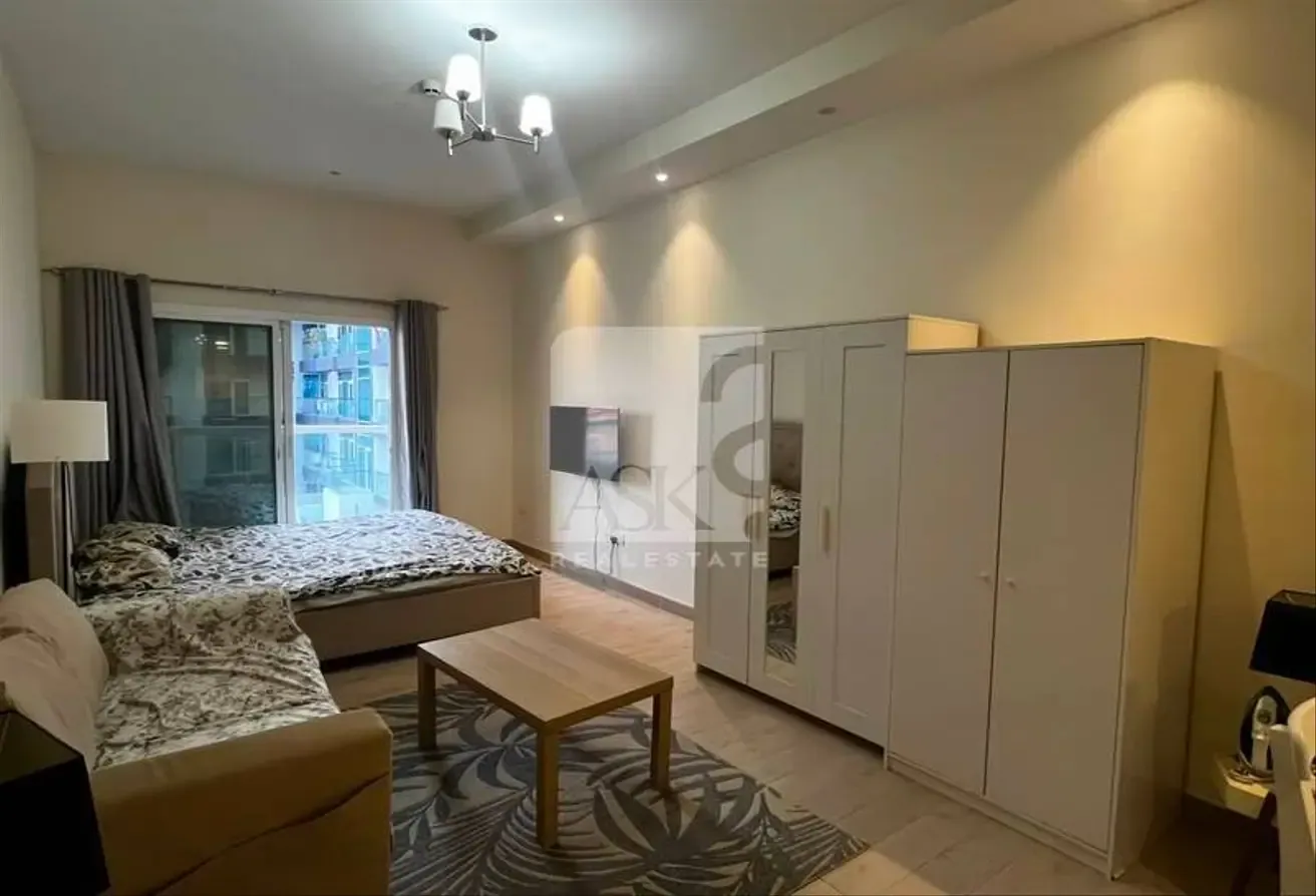 Studio+ Laundry | Furnished | Prime Location