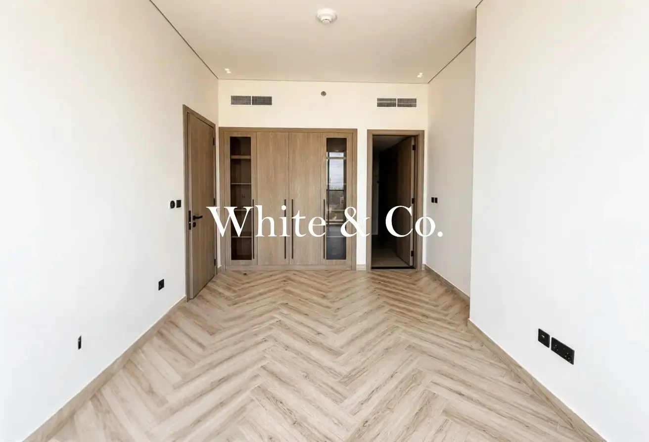 Exclusive | 1 Bed + Study | Park Views