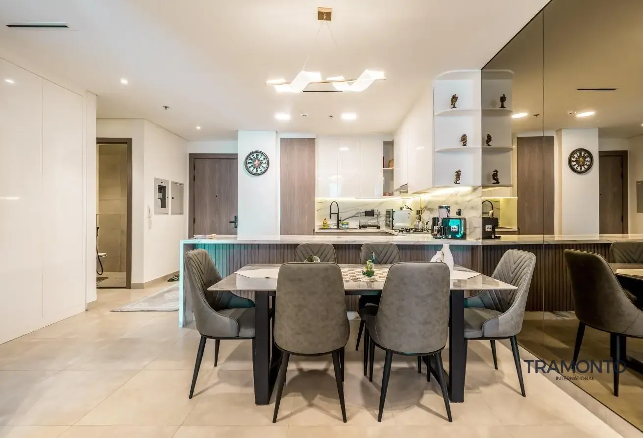 Spacious 2BR + Study | Furnished | Park View