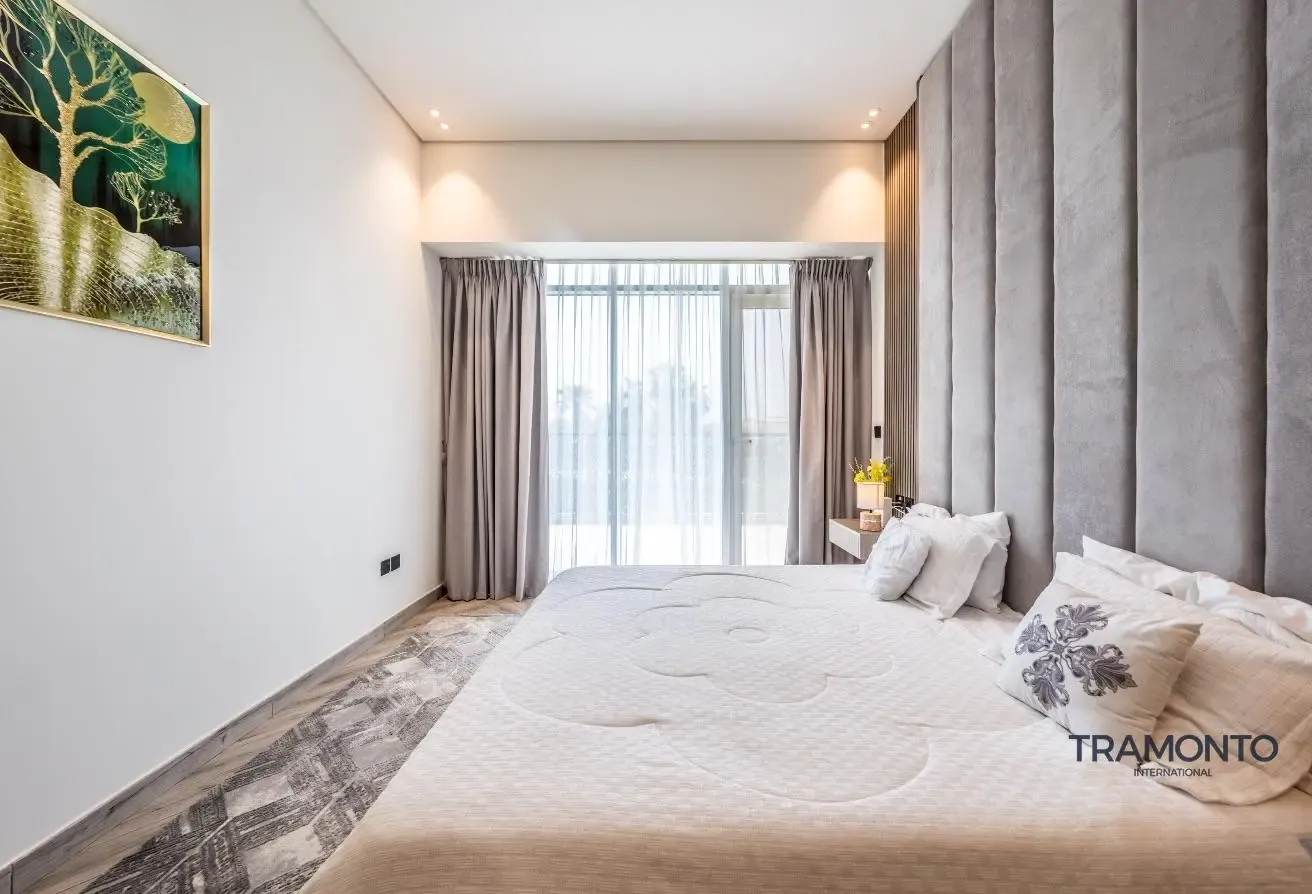 Spacious 2BR + Study | Furnished | Park View