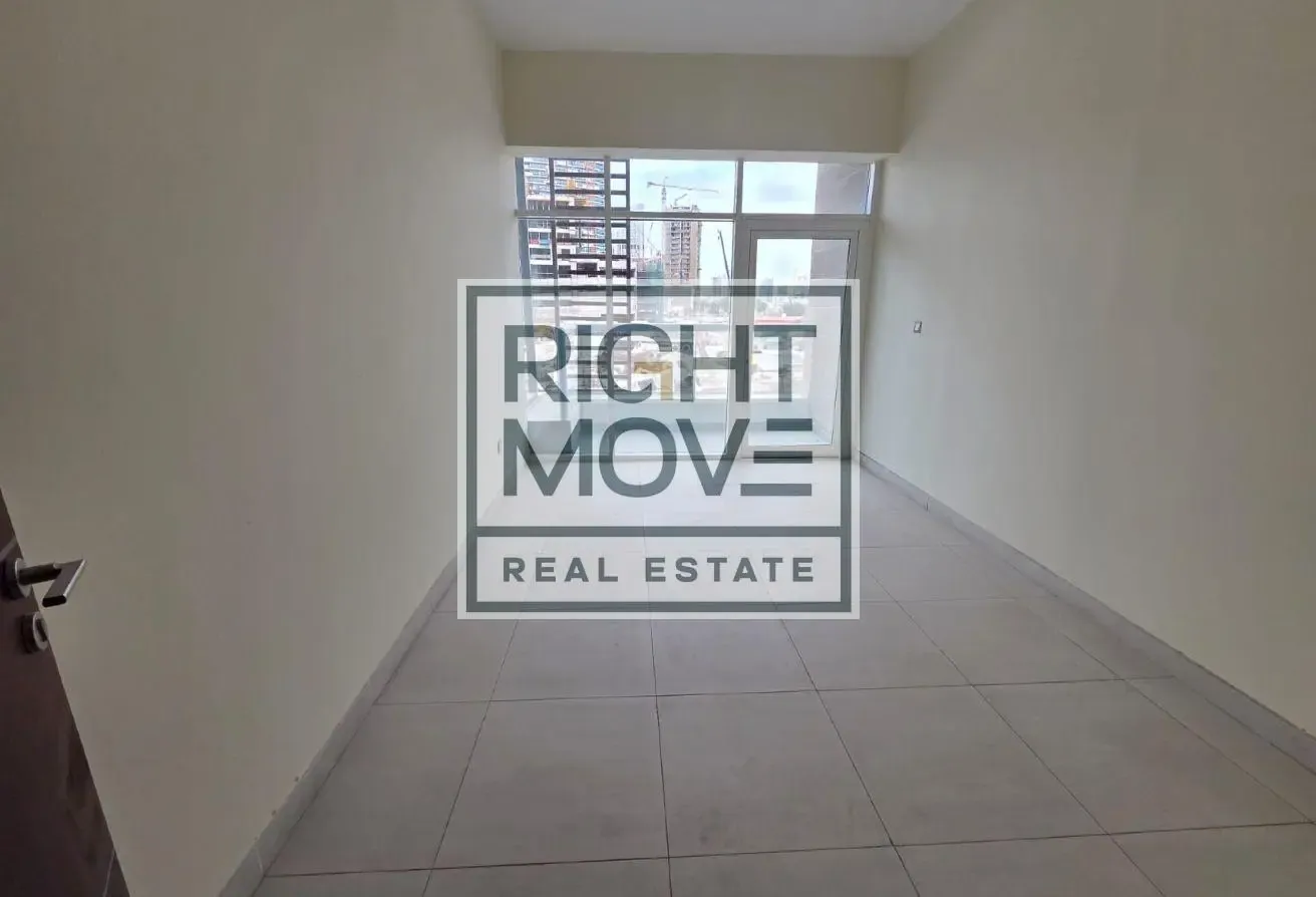 Converted BR | Vacant | Prime Location | JVT