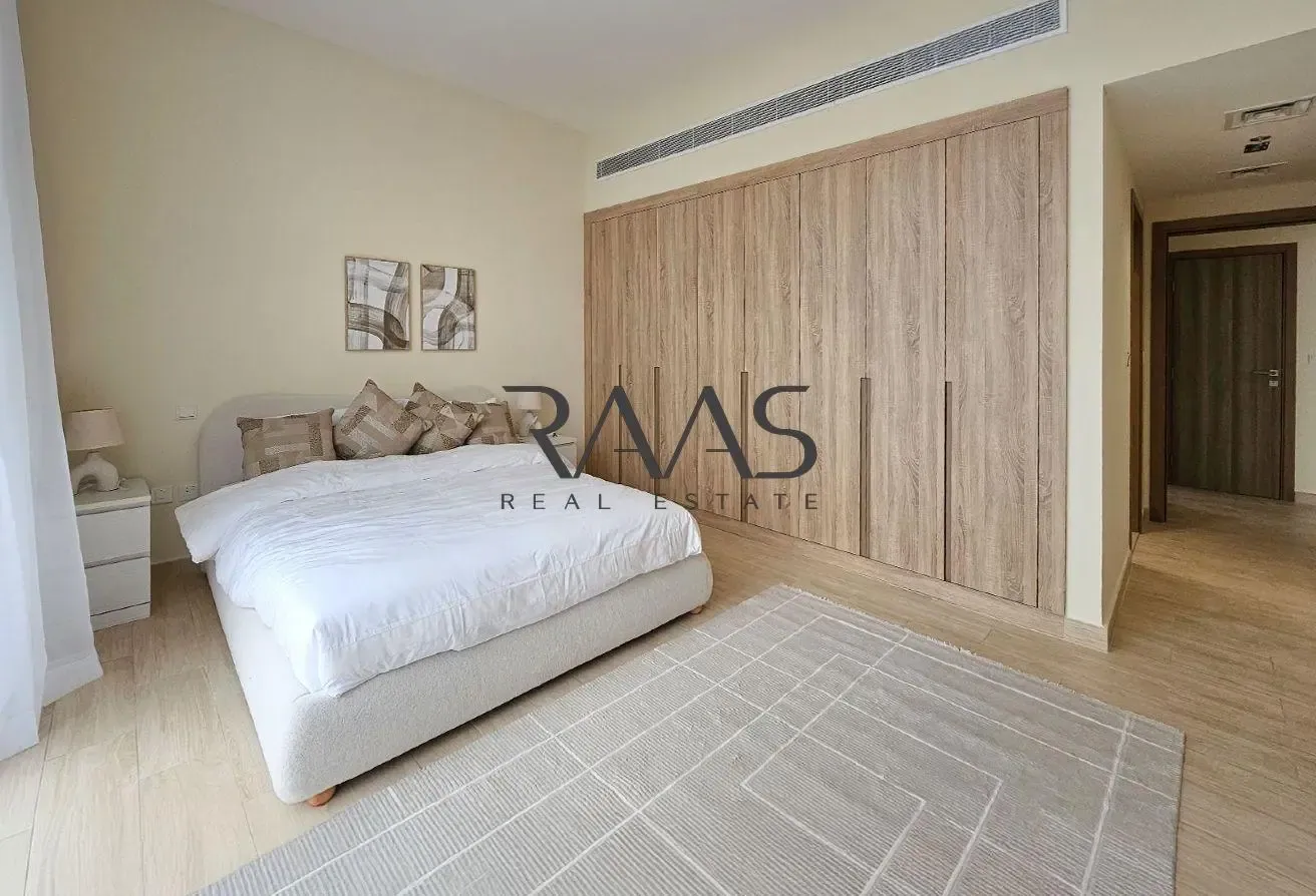 Spacious Unit | Ready to Move In | Unfurnished