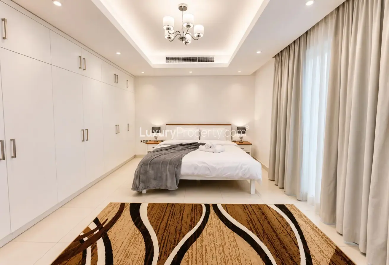 Smart Technology | All Master Bedroom | Pool